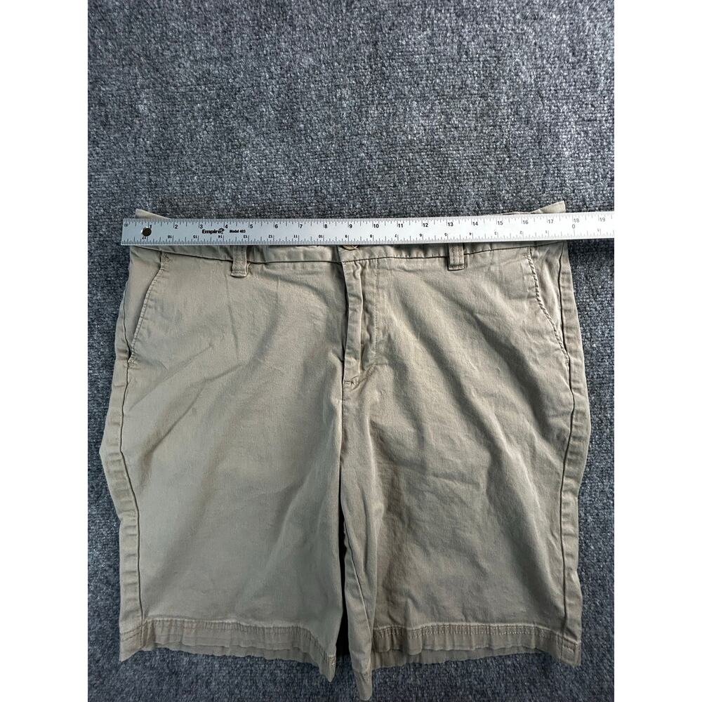 Magellan Outdoors Women's Khaki Stretch Chino Shorts Size 16 Cotton Blend - Picture 7 of 10